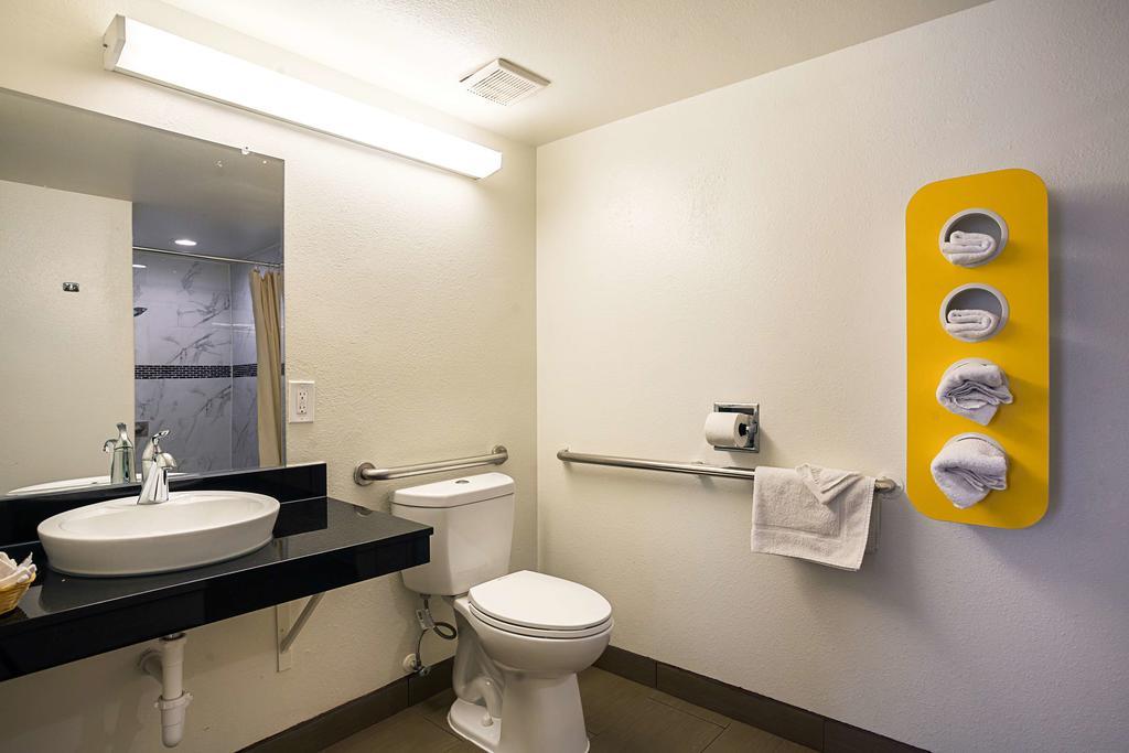 Motel 6-Ventura, Ca - Downtown Εξωτερικό φωτογραφία