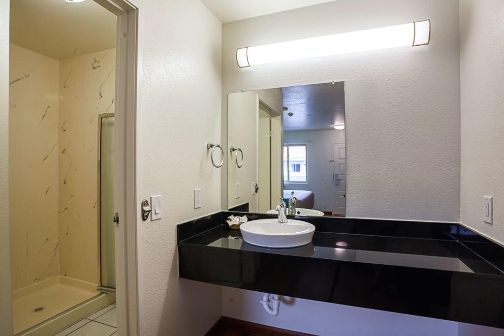 Motel 6-Ventura, Ca - Downtown Εξωτερικό φωτογραφία